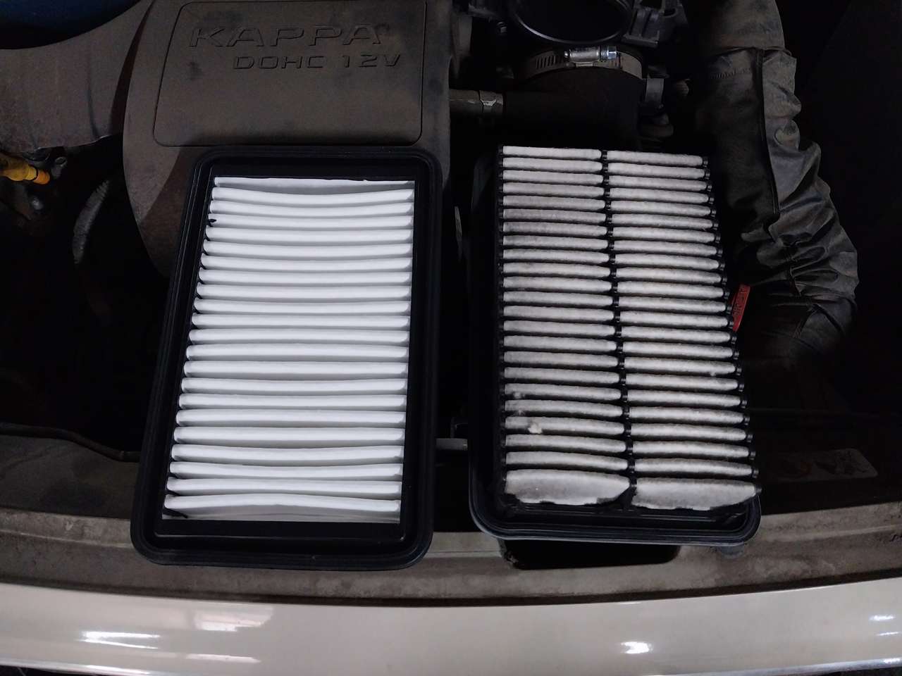 에어클리너 교체 사진