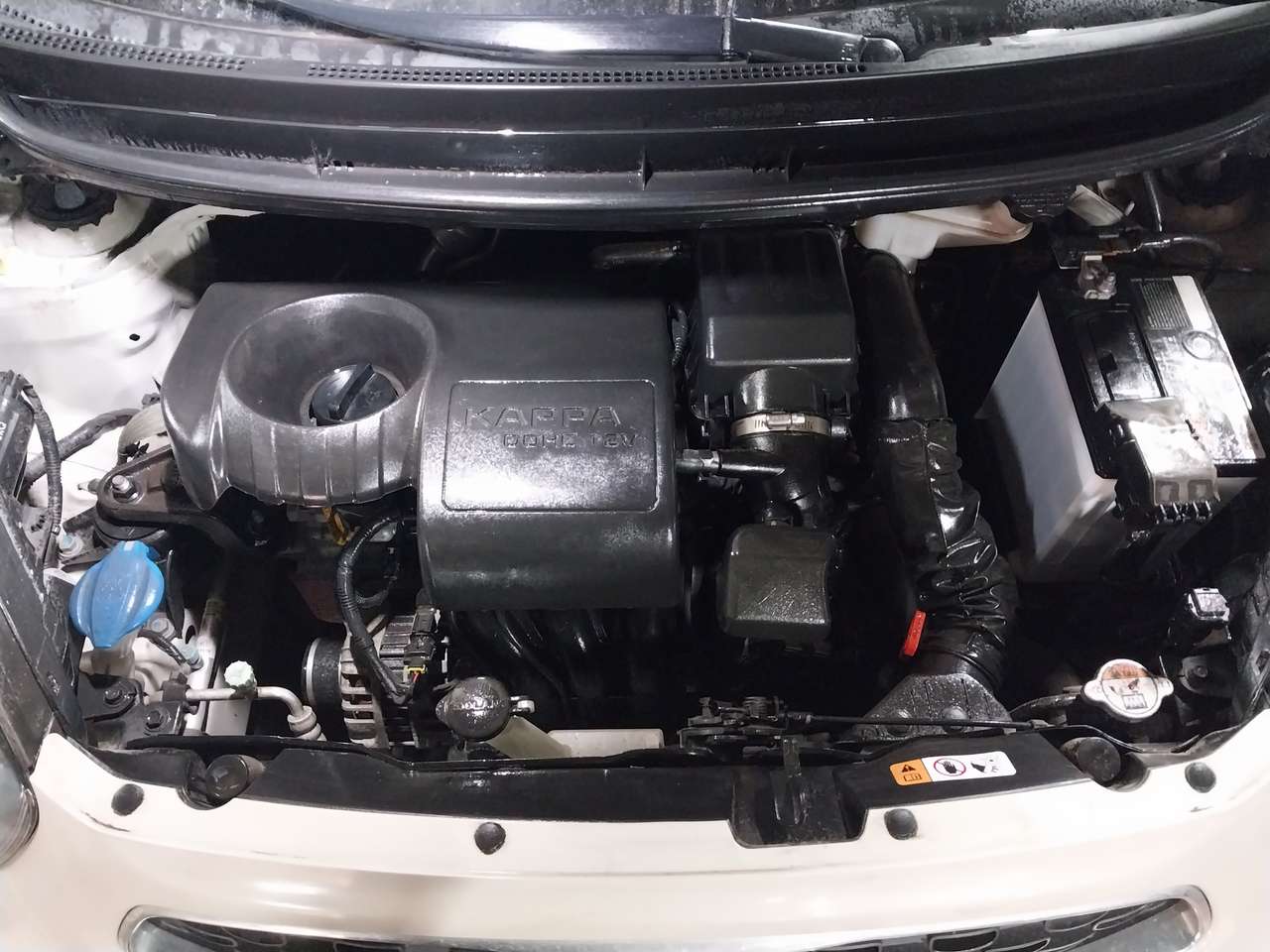 엔진룸 청소 사진