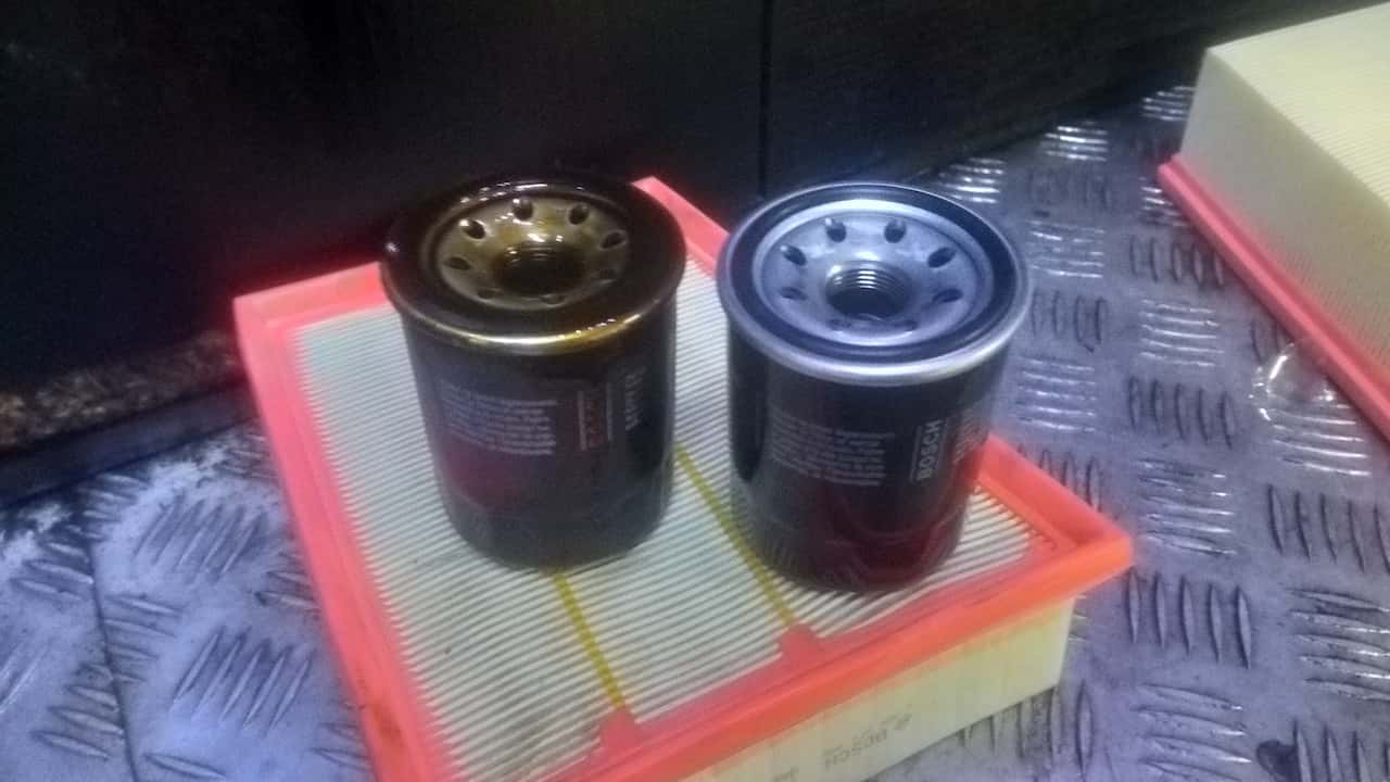 오일필터 교체 사진