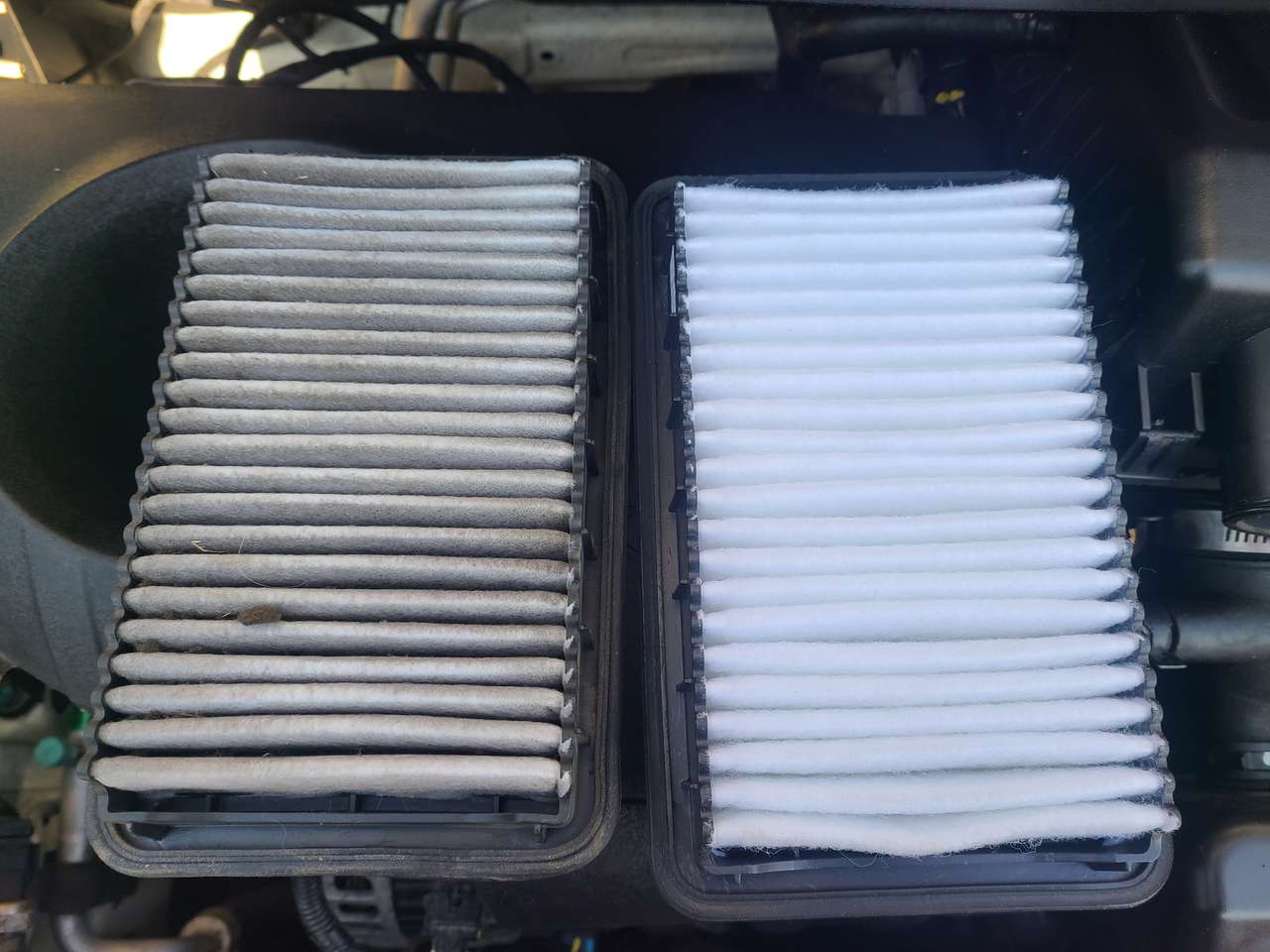 에어클리너 교체 사진