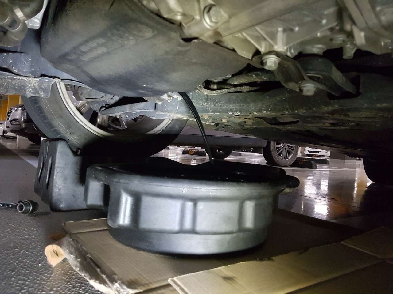 폐유 배출 사진